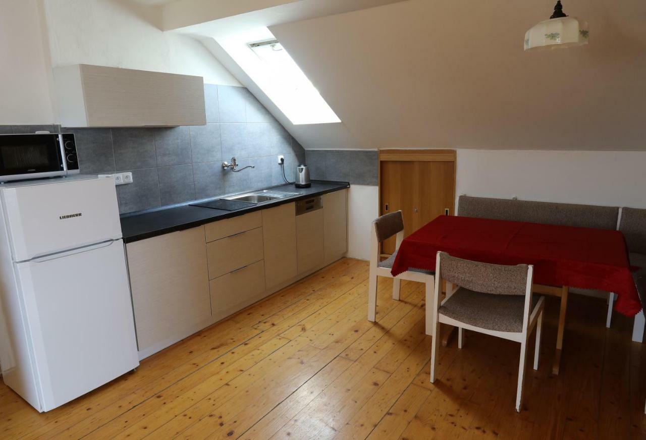 Apartman Skalka มินิโคโว ฮราดิชติเย ภายนอก รูปภาพ
