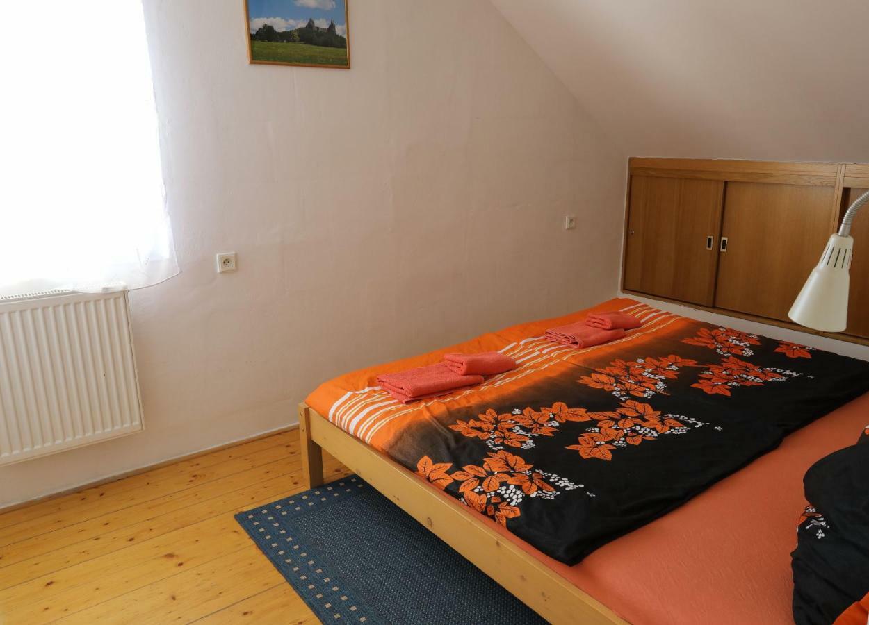 Apartman Skalka มินิโคโว ฮราดิชติเย ภายนอก รูปภาพ